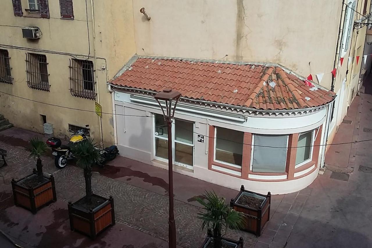 Magnifique Studio Au Coeur Historique De Fréjus Kültér fotó